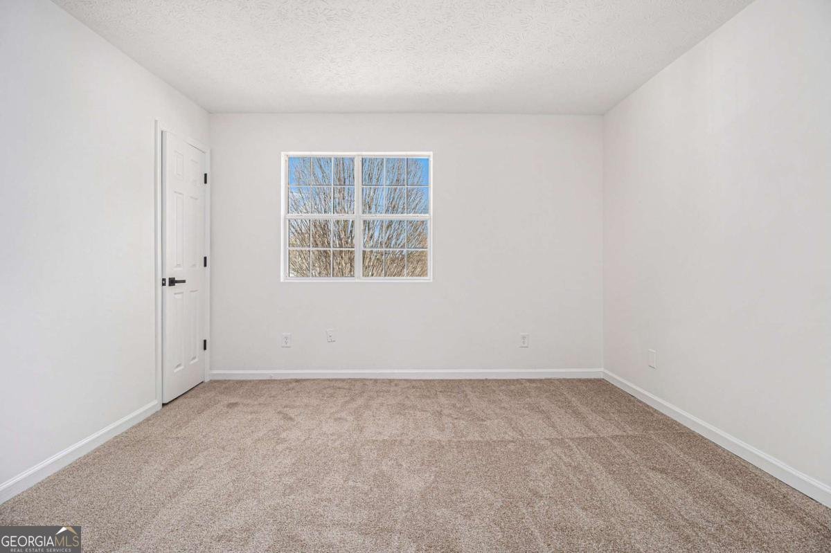 594 Waynes Court Atlanta - 10