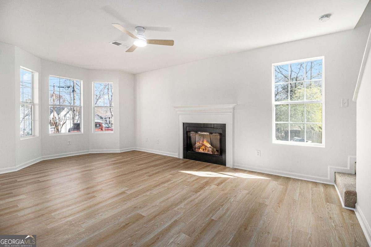 594 Waynes Court Atlanta - 18