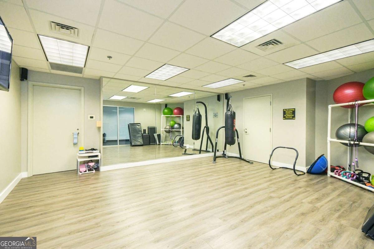 250 Pharr Road Atlanta - 24