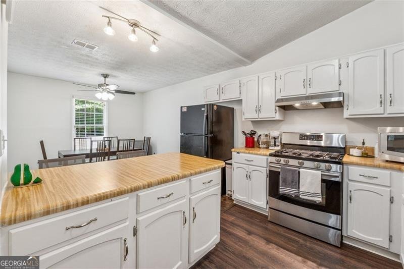 785 Greenhedge Stone Mountain - 10