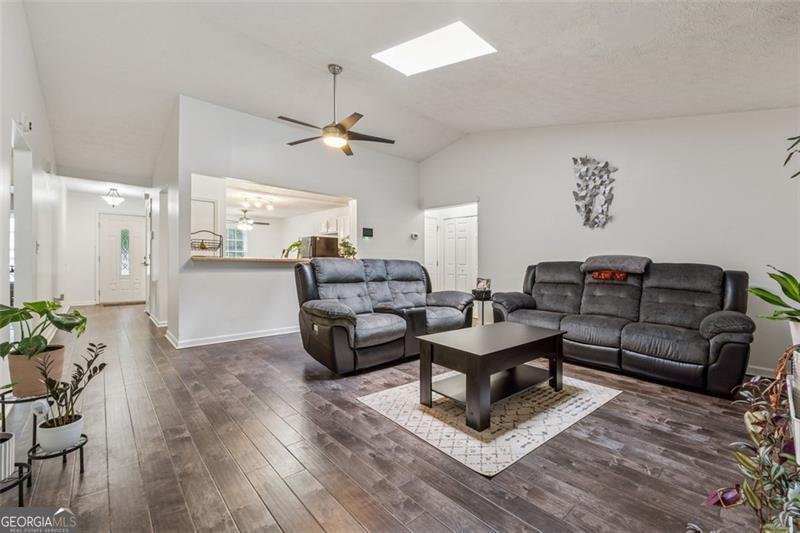 785 Greenhedge Stone Mountain - 13
