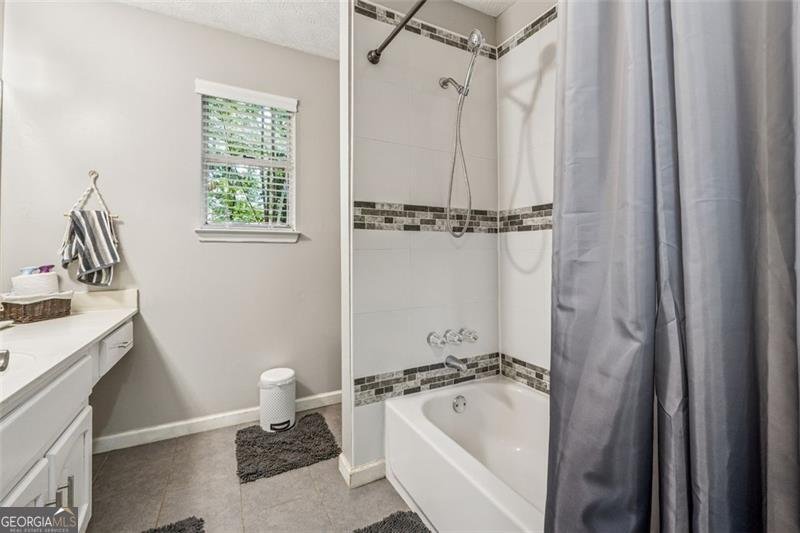 785 Greenhedge Stone Mountain - 23