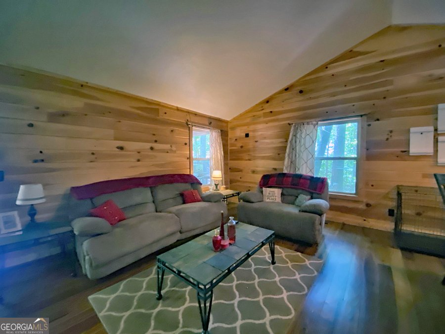 200 Lake View Drive Lavonia - 11