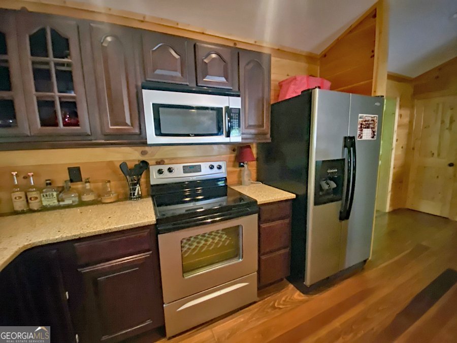 200 Lake View Drive Lavonia - 4