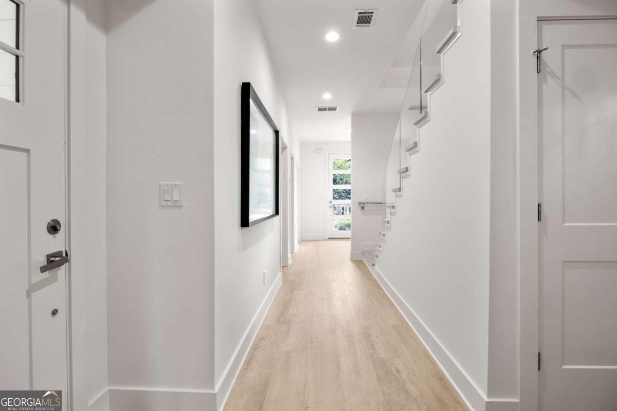 24 Hutchinson Street Atlanta - 10