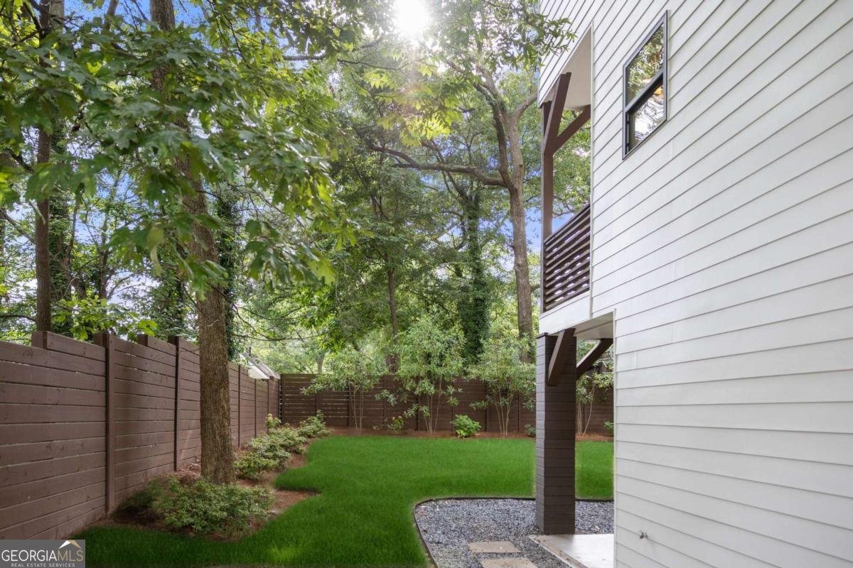 24 Hutchinson Street Atlanta - 52