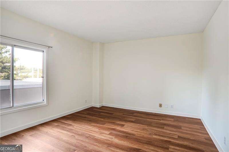 587 Virginia Avenue Atlanta - 5