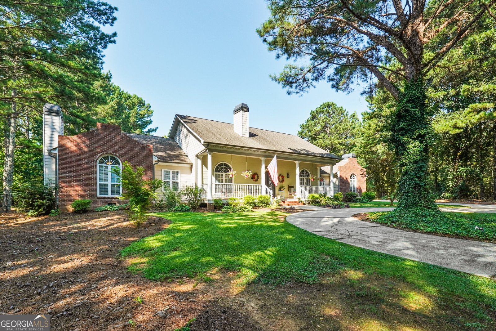 3806 Bill Gardner Parkway Locust Grove - 24