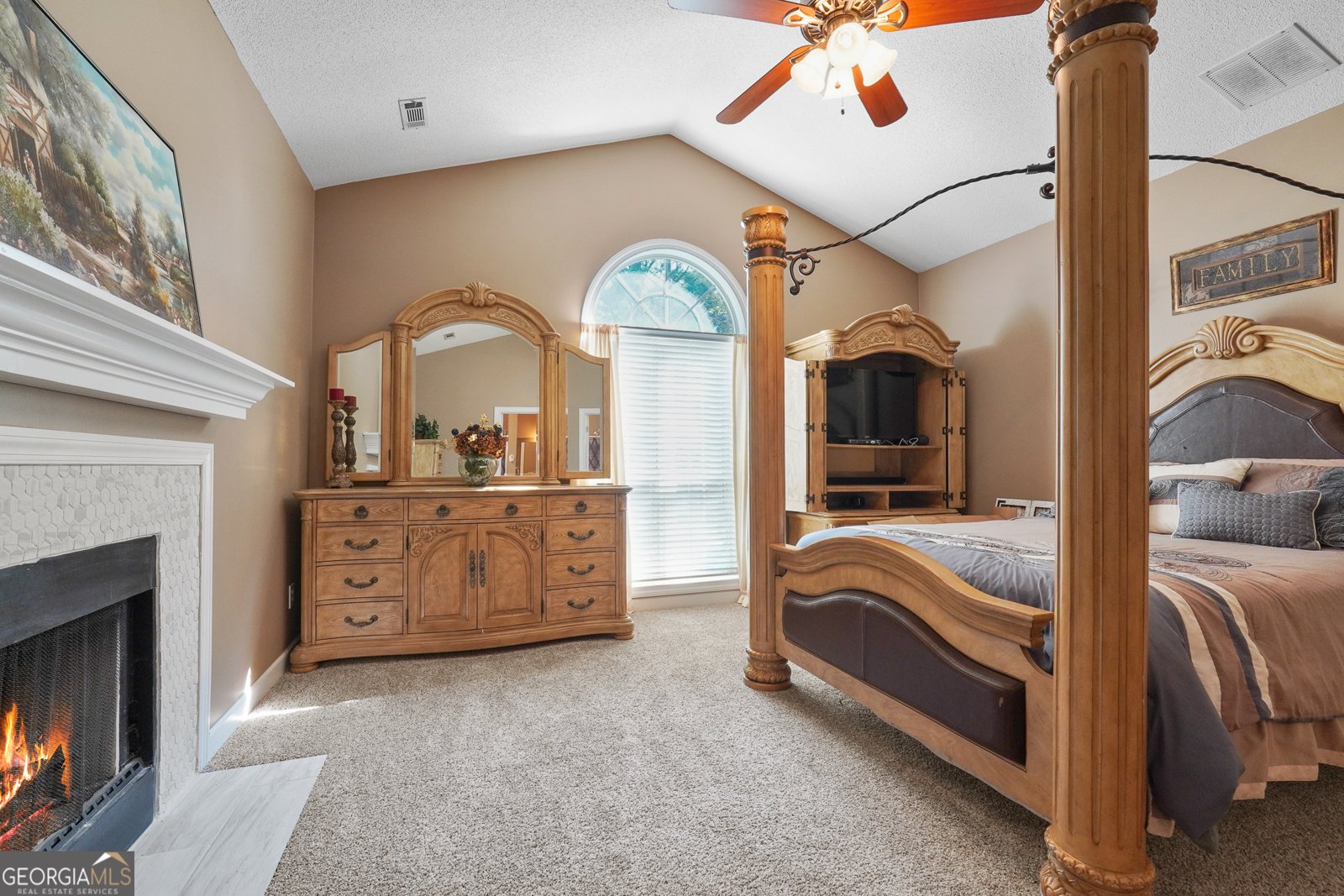 3806 Bill Gardner Parkway Locust Grove - 39