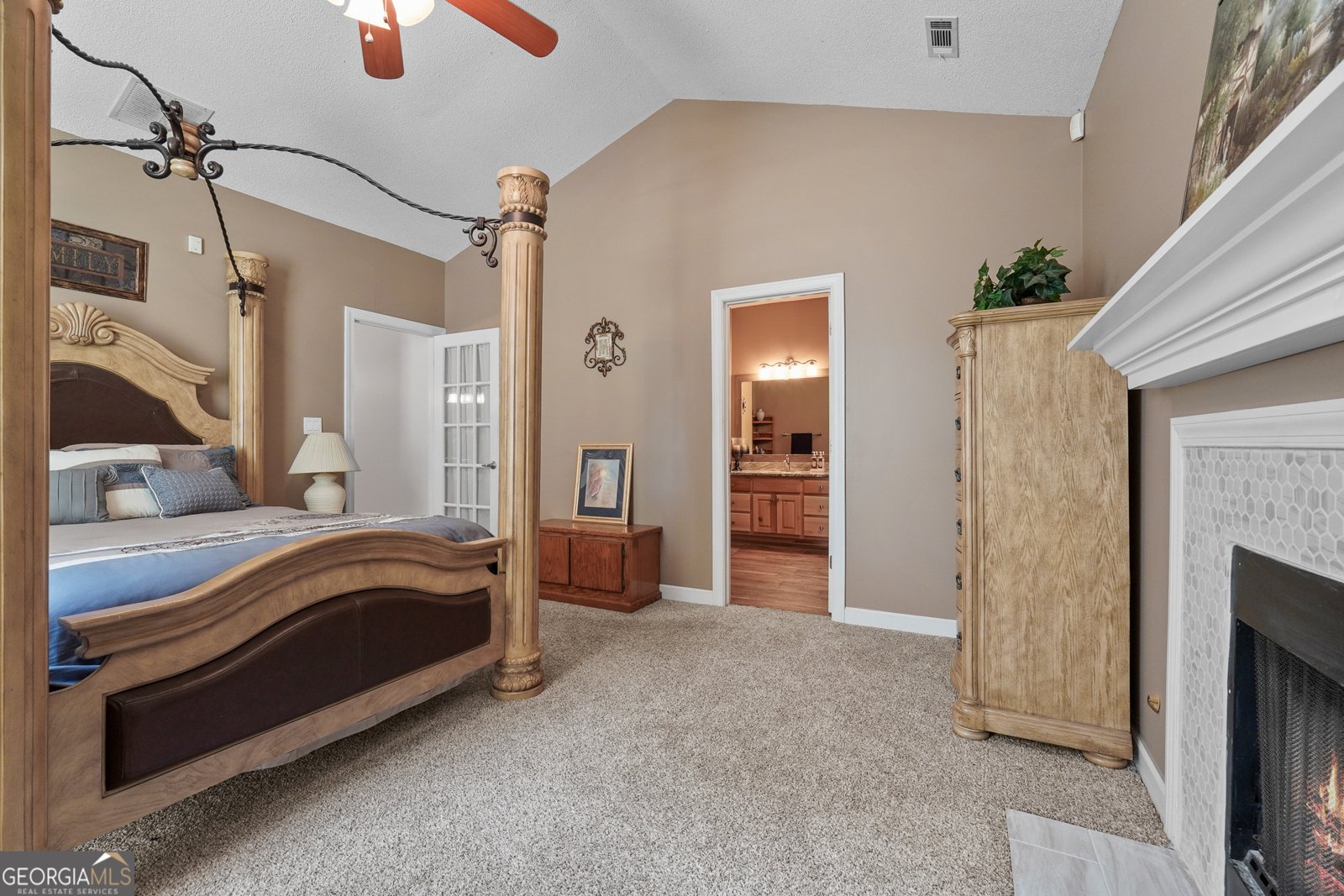 3806 Bill Gardner Parkway Locust Grove - 40
