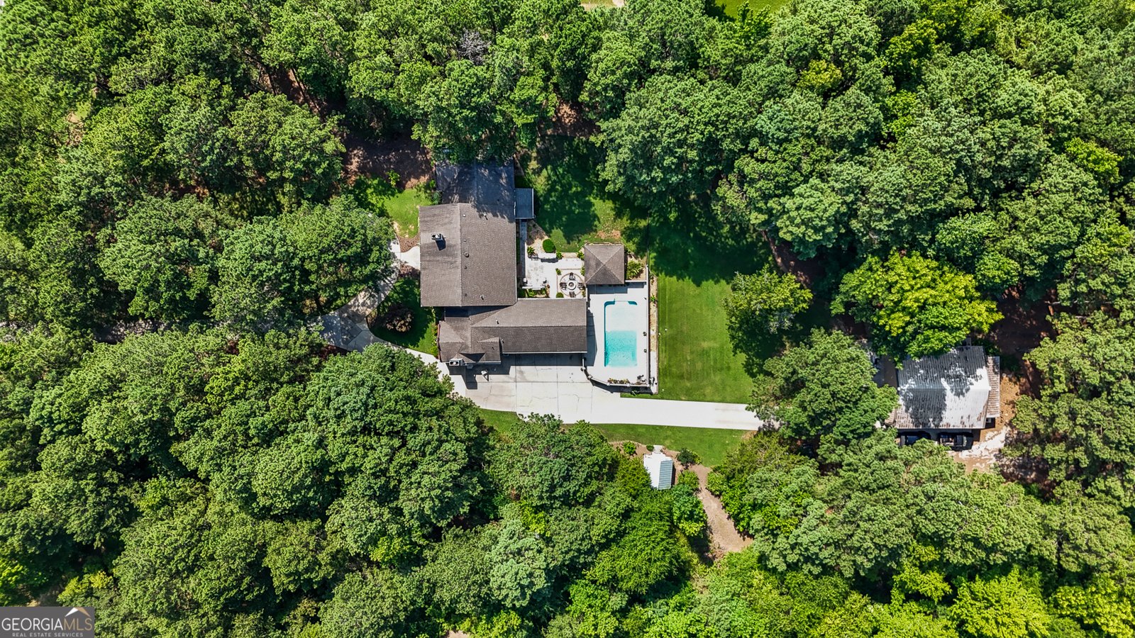3806 Bill Gardner Parkway Locust Grove - 73