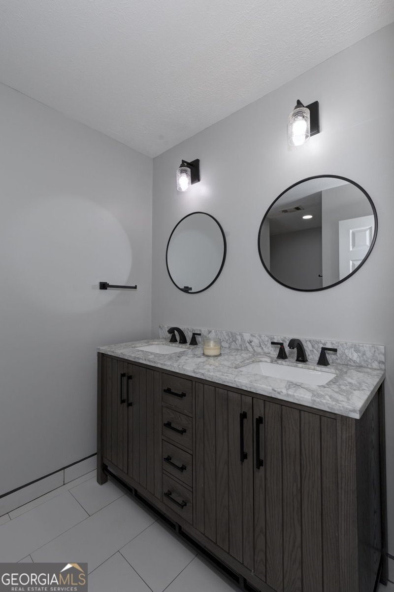 6727 Trapper Way Midland - 16