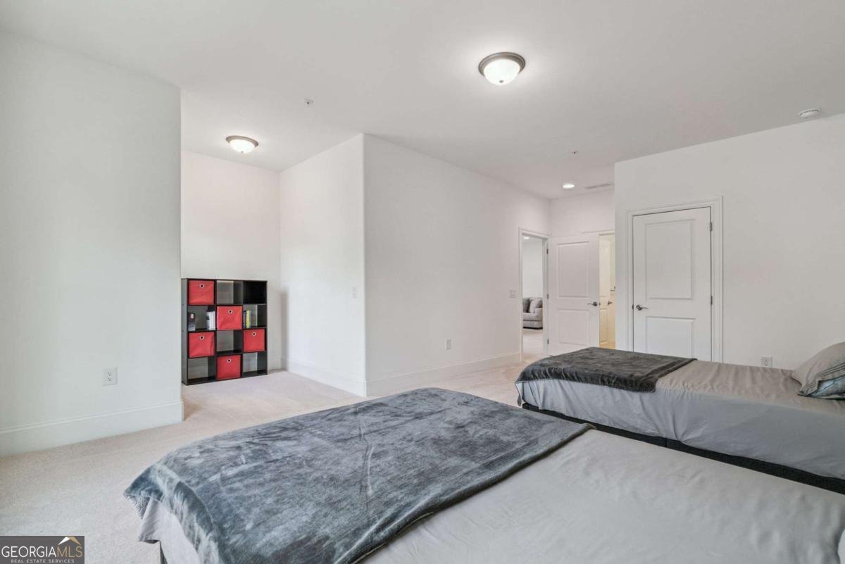 163 Kingwood Drive Woodstock - 31
