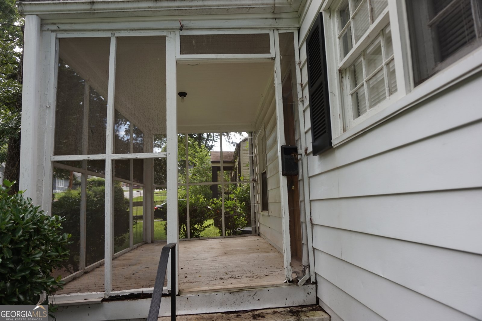 1472 Elizabeth Lane East Point - 6