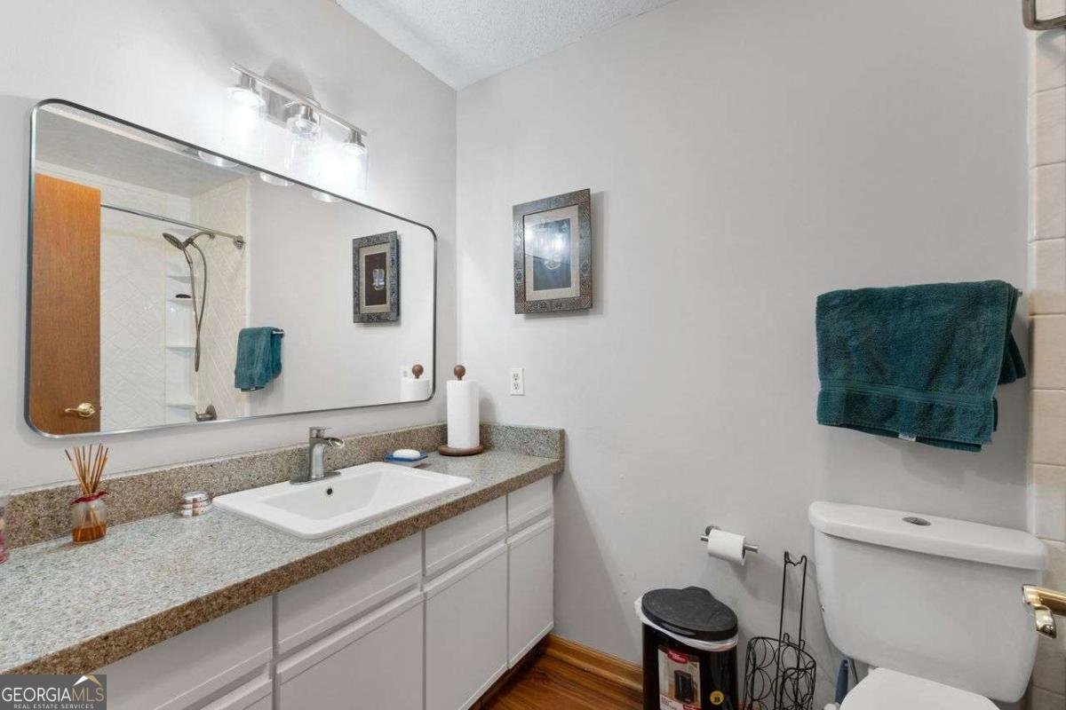5934 DESHON Court Lithonia - 18