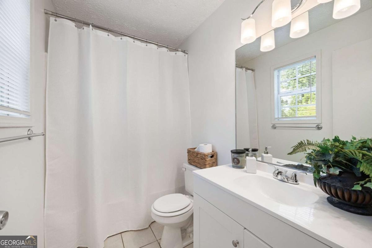 503 Azalea Court Woodstock - 17