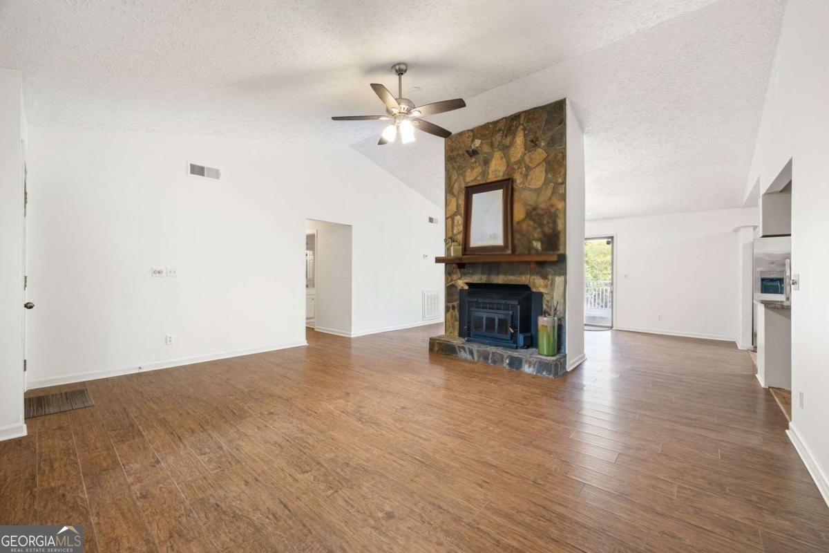 503 Azalea Court Woodstock - 5