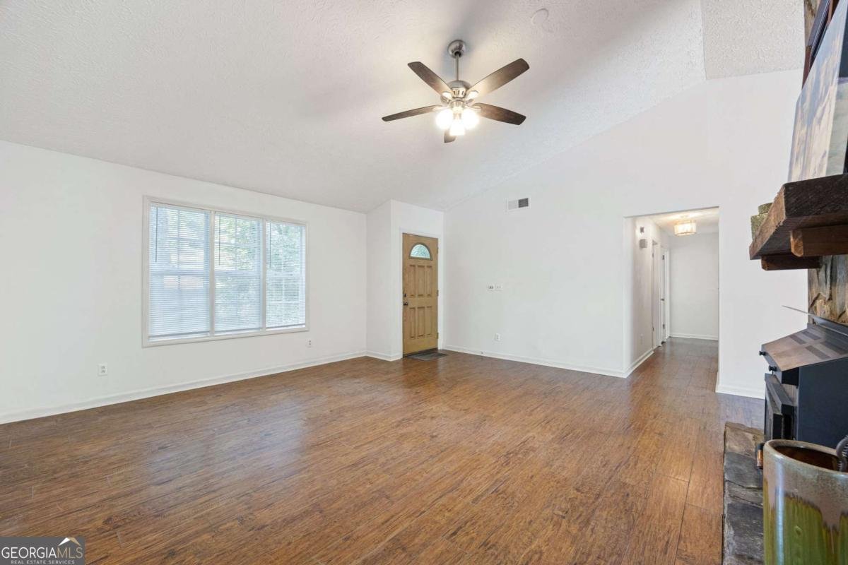 503 Azalea Court Woodstock - 6