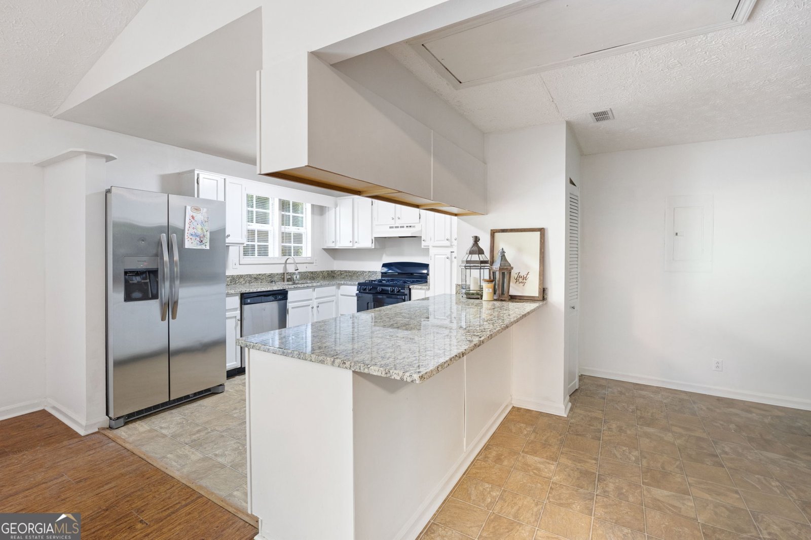 503 Azalea Court Woodstock - 7