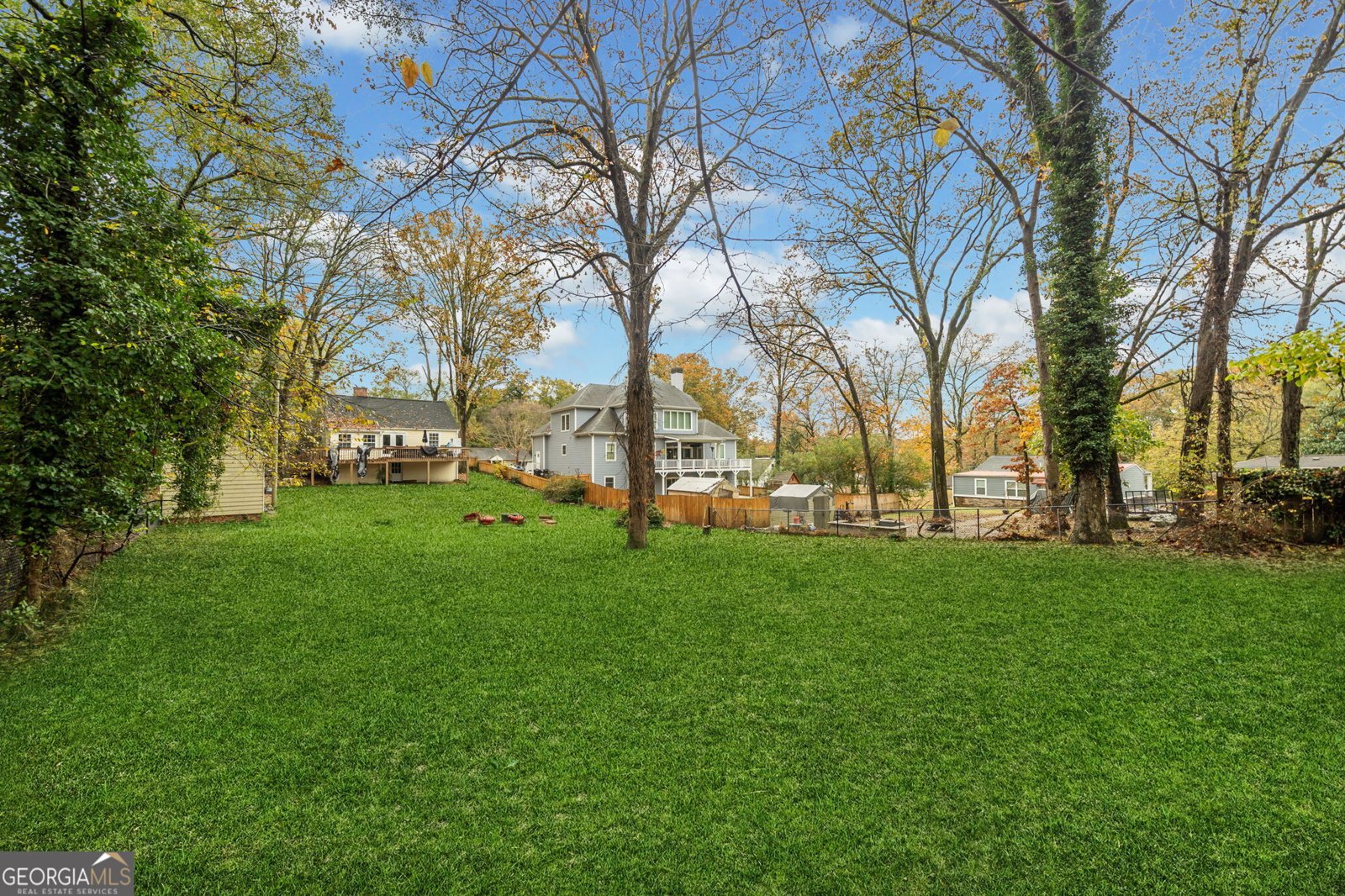 1047 LANIER Avenue Gainesville - 36