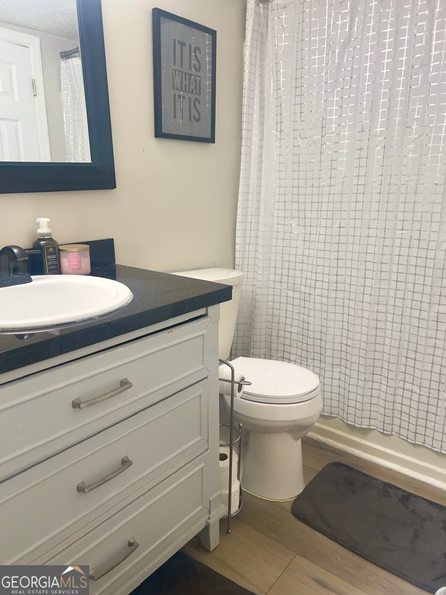 6840 Hiddenlake Drive Rex - 22