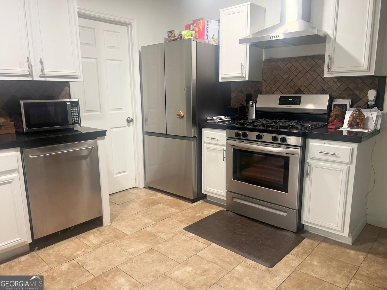 6840 Hiddenlake Drive Rex - 7
