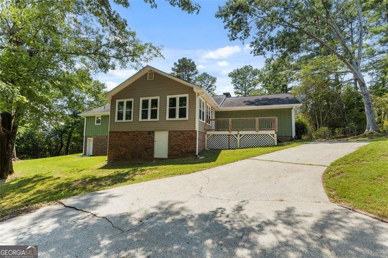 11952 CHEROKEE Drive Ball Ground - 8
