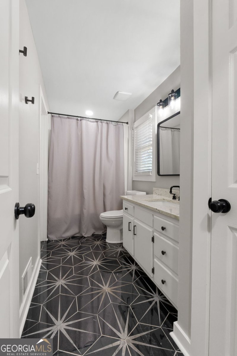14845 Brown Bridge Road Covington - 23