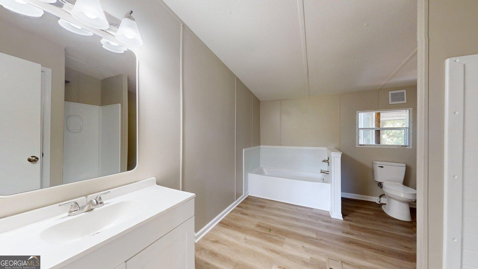 250 Bobby Sapp Road Collins - 19