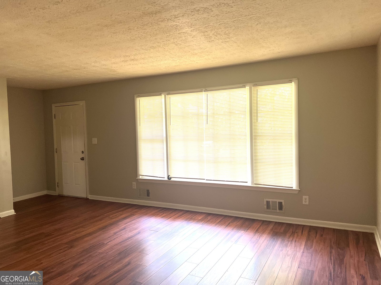 3961 Willow Cove Way Atlanta - 4