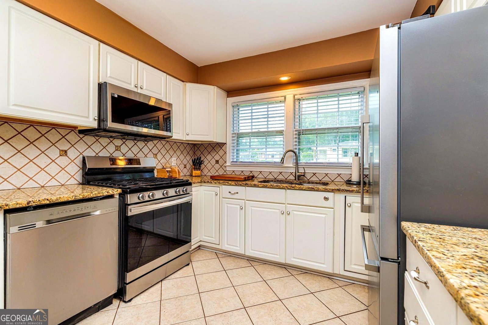 401 Terrace Street Griffin - 11