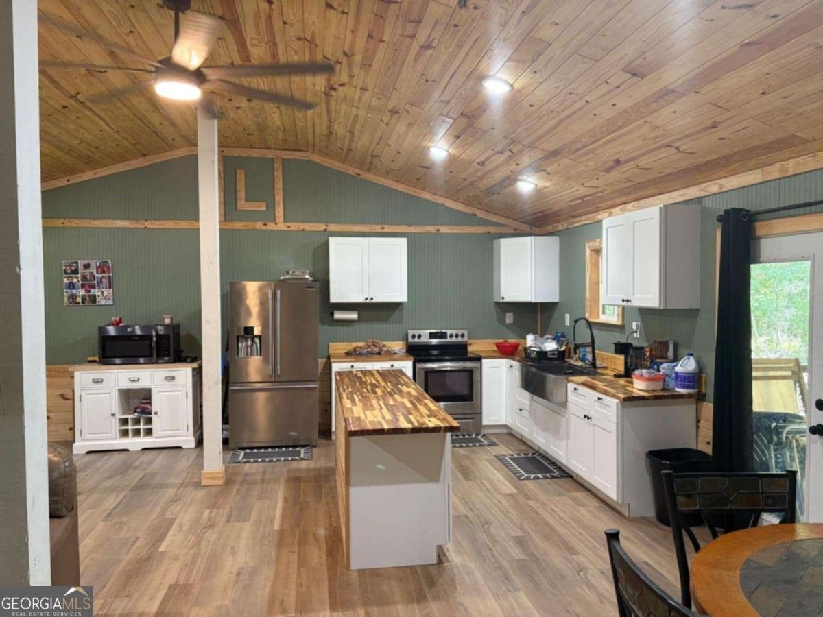 1347 Eagles Point Surrency - 12
