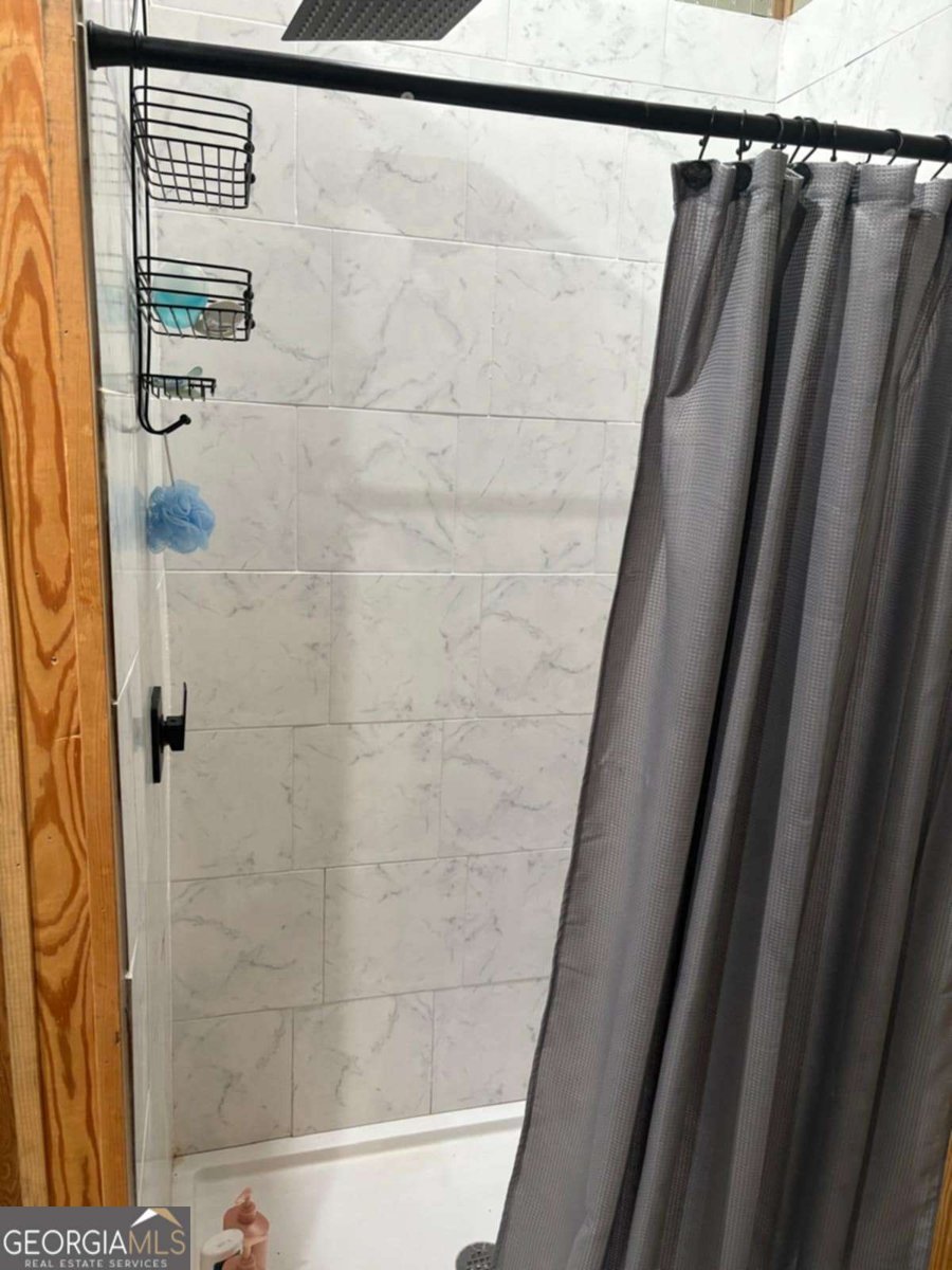 1347 Eagles Point Surrency - 24