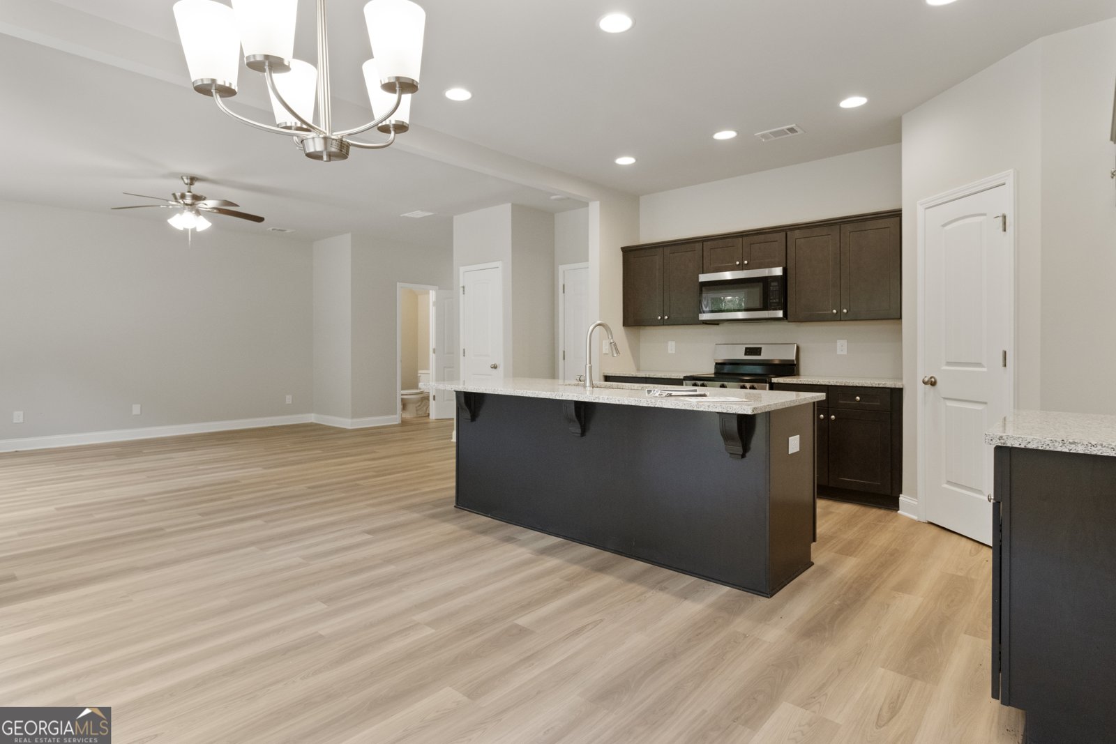120 Glenview Way Thomaston - 1