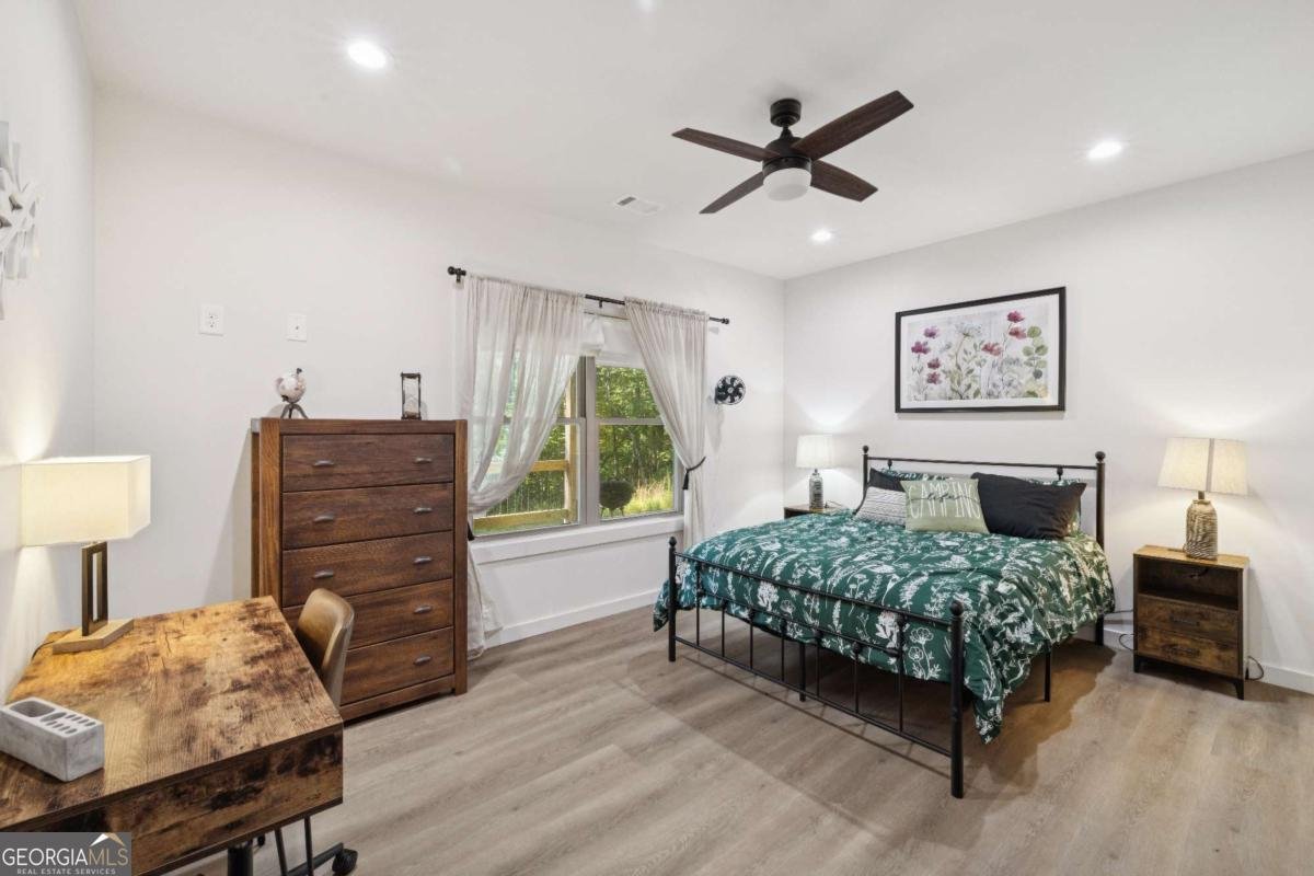 345 Deer Trail Mineral Bluff - 24