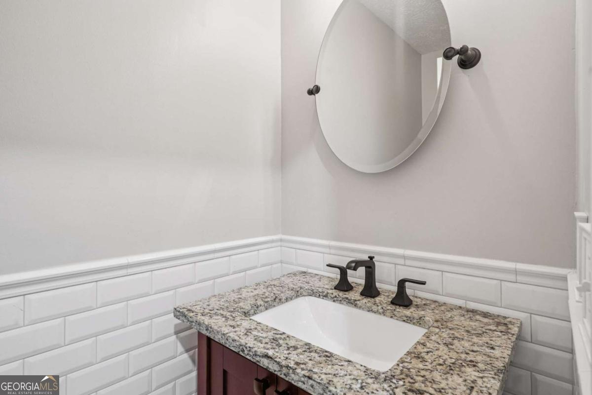 2101 Dawn Court Suwanee - 16