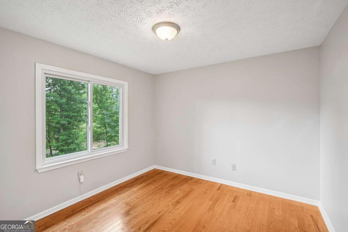 2101 Dawn Court Suwanee - 17