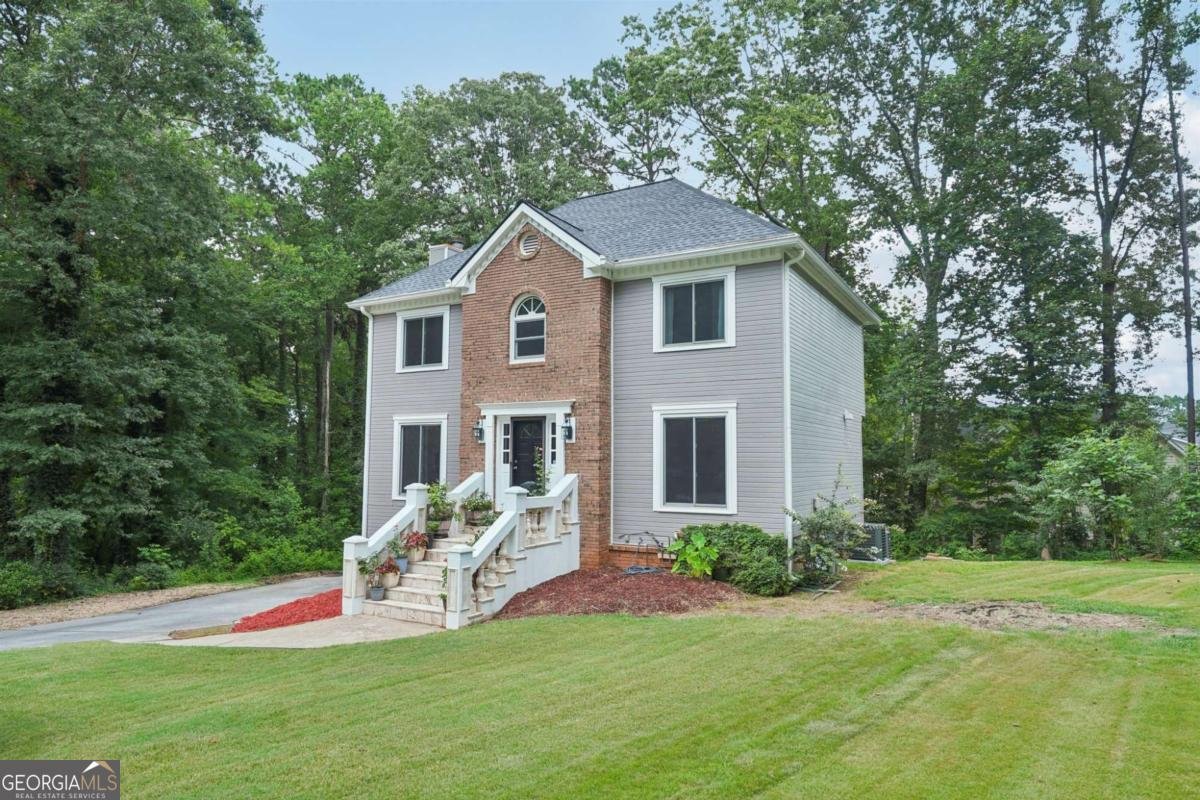 2101 Dawn Court Suwanee - 2