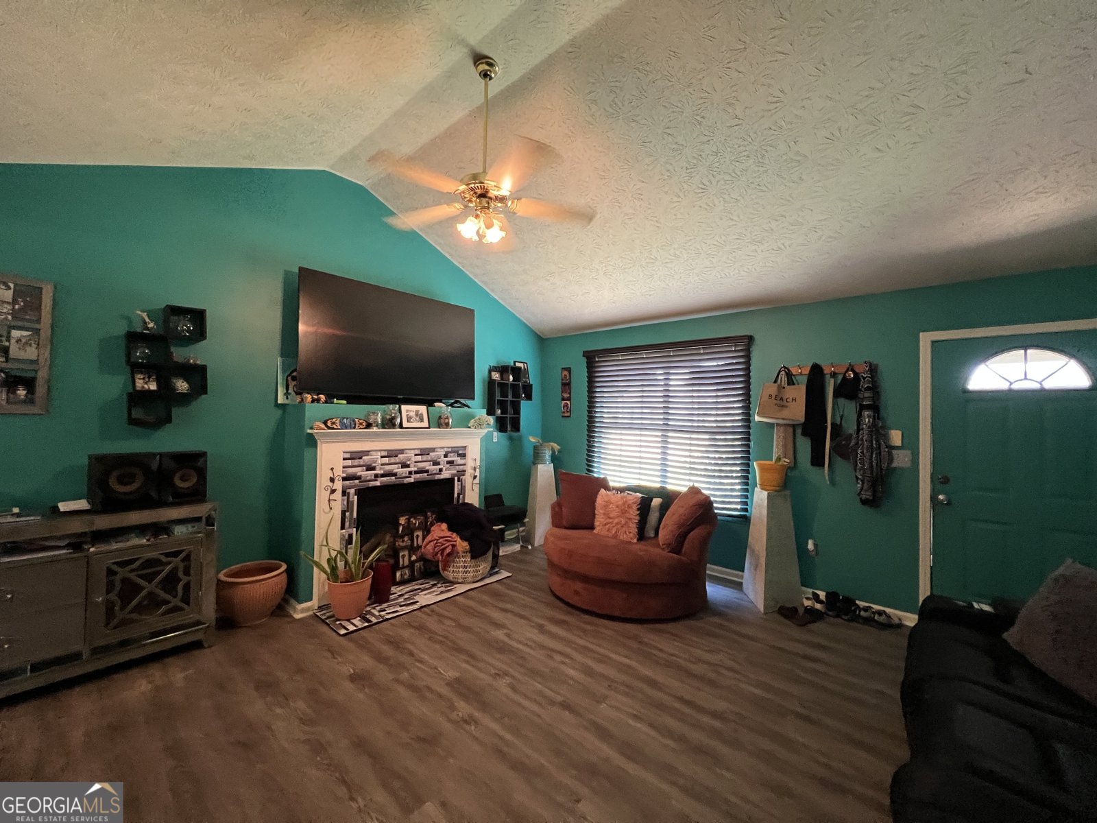 311 Dove Point Social Circle - 2
