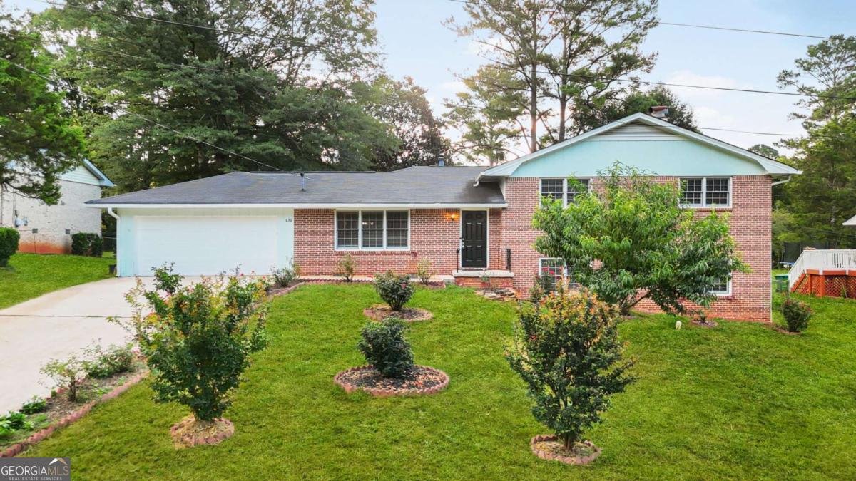636 Hearon Drive Stone Mountain - 1