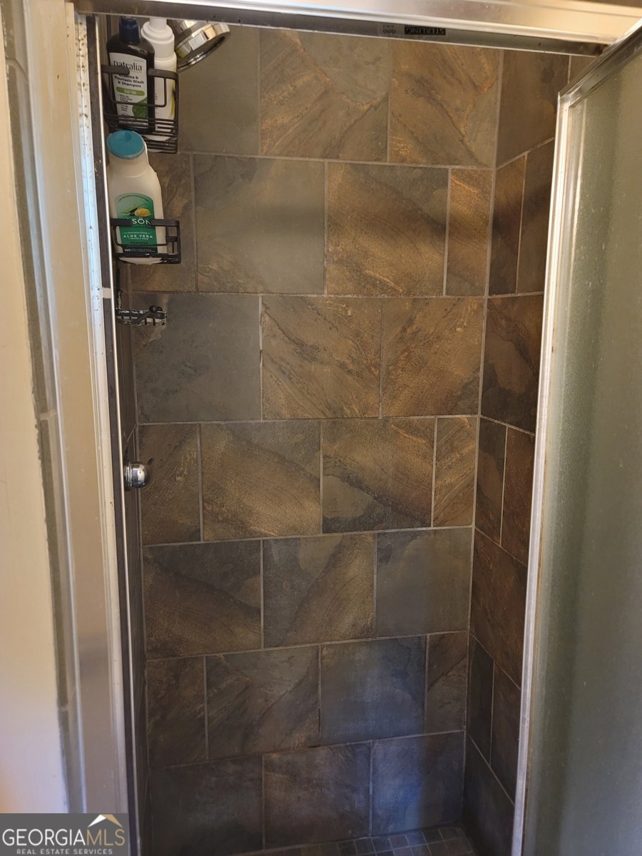 2157 Skyline Drive Gainesville - 22