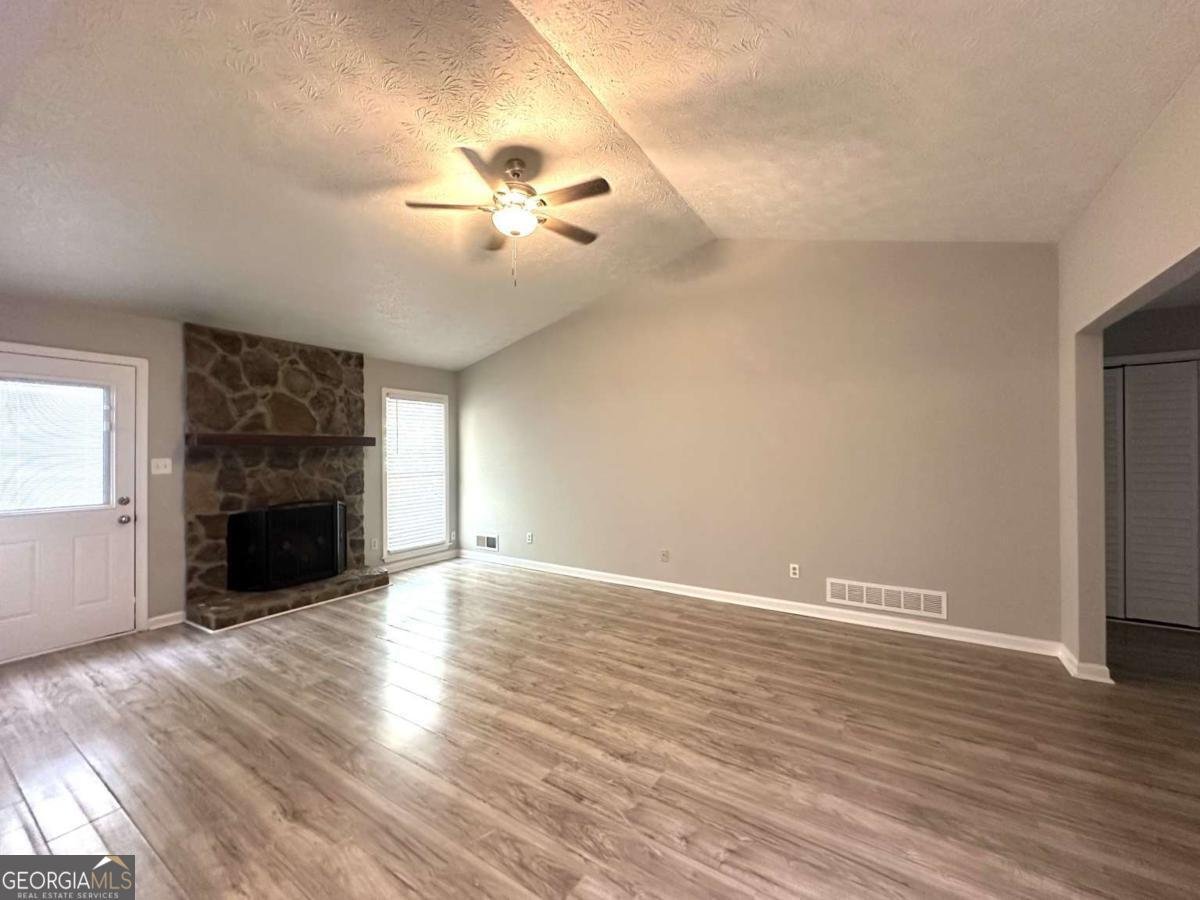 1403 Lakemont Drive Grayson - 12