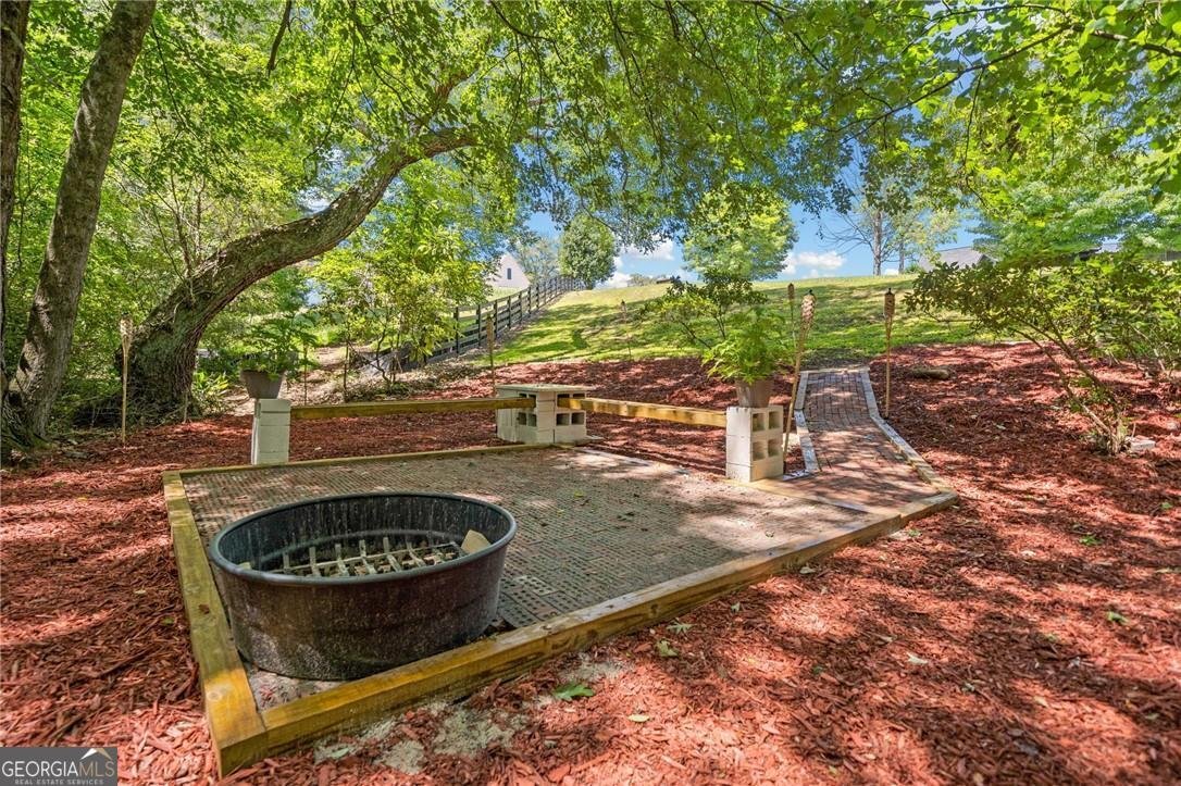 6438 East Cherokee Drive Canton - 56