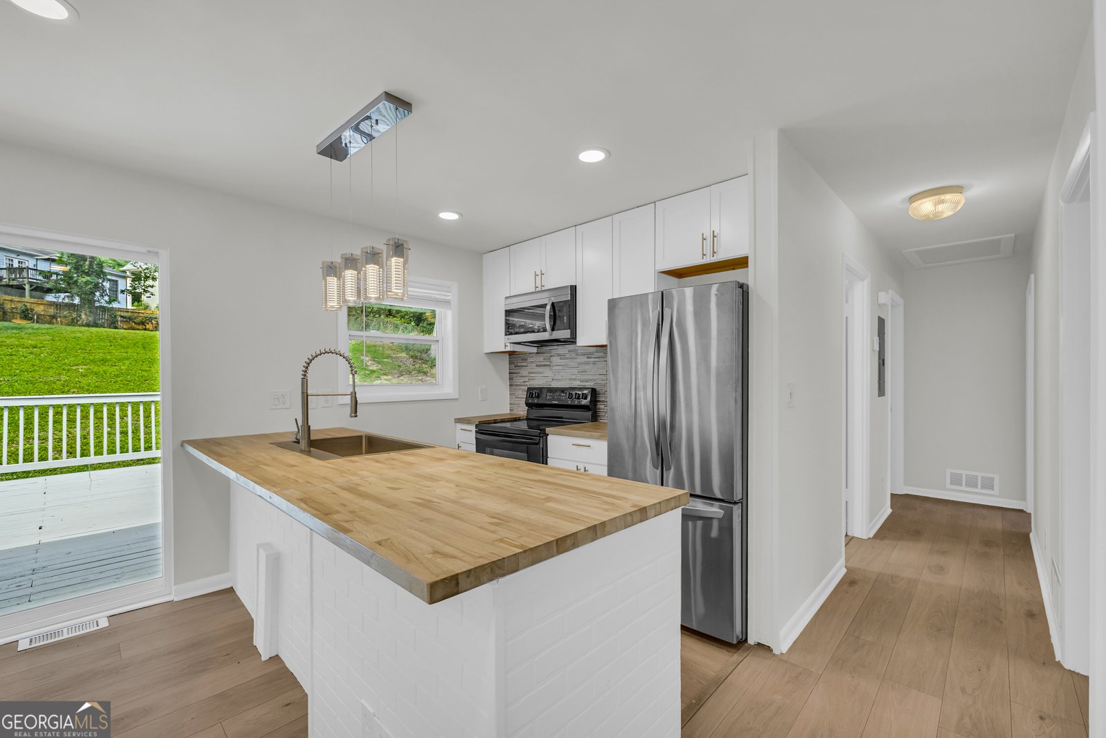 2048 Claude Street Atlanta - 10