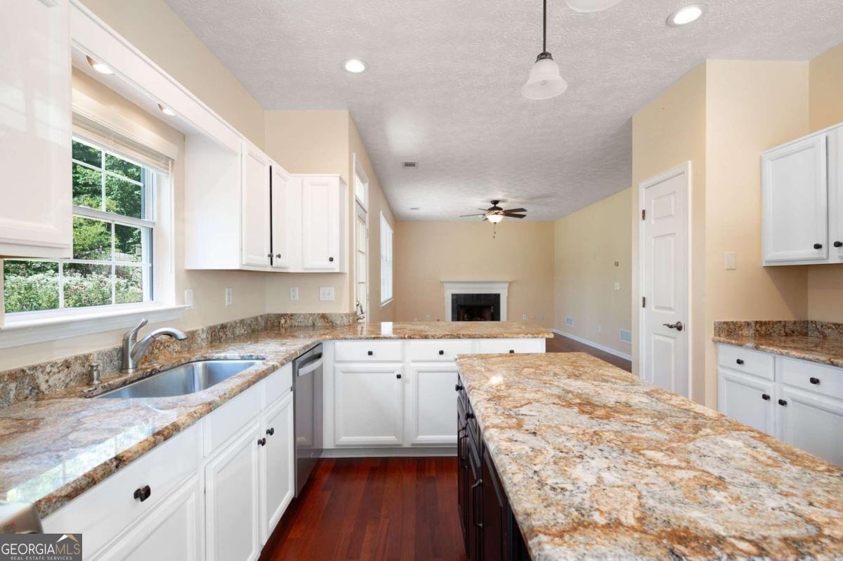 7045 Trellis Court Alpharetta - 18
