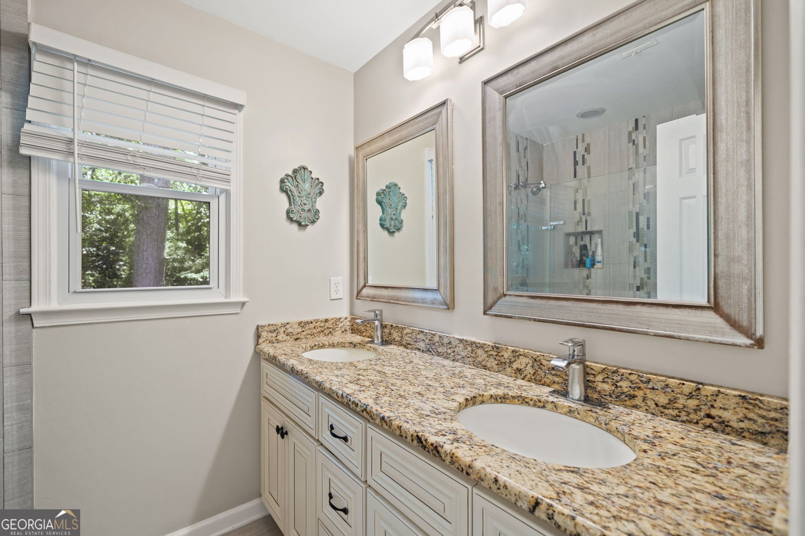 411 Woodstone West Drive Marietta - 34