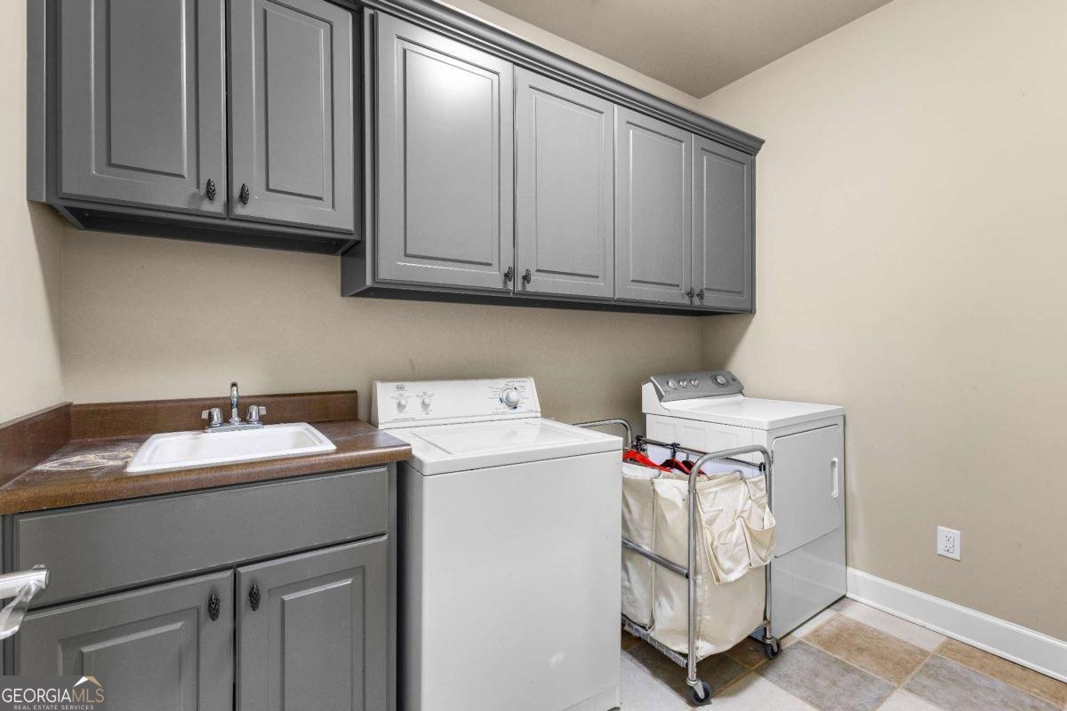 3450 Camellia Lane Suwanee - 45