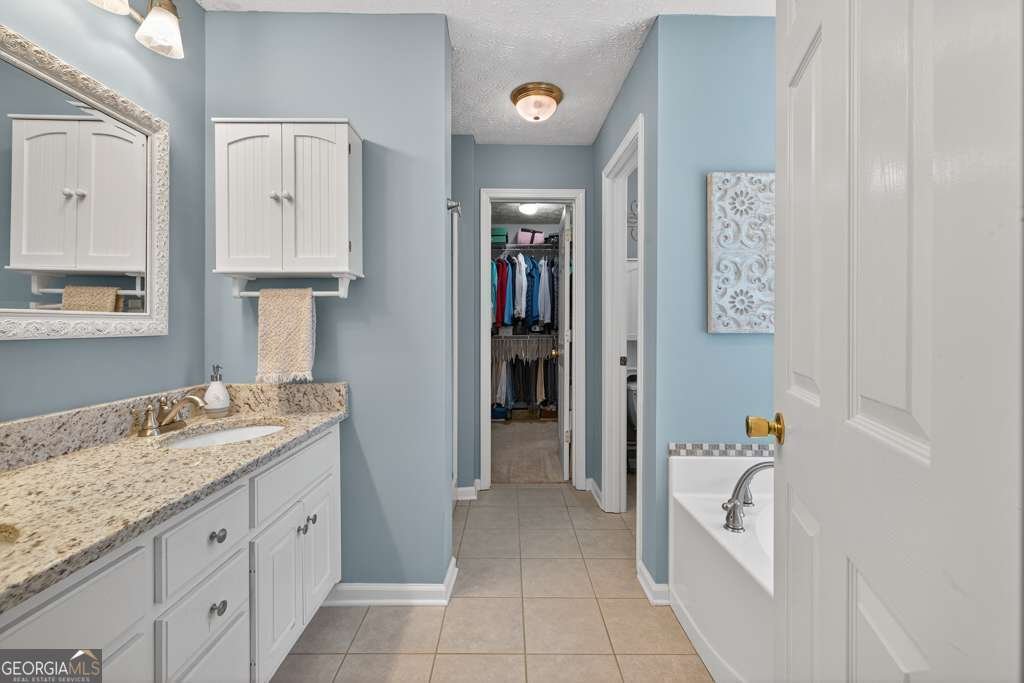 4860 HUNT CLUB Drive Flowery Branch - 25
