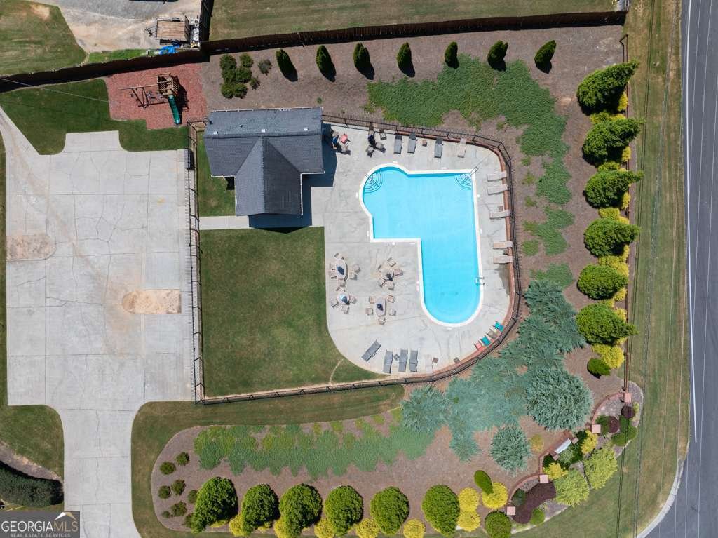 4860 HUNT CLUB Drive Flowery Branch - 44