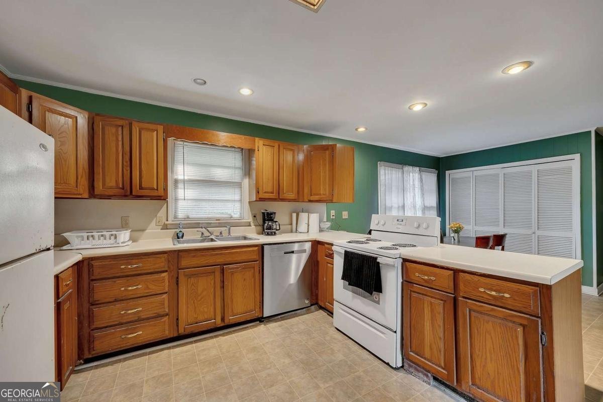 6507 Roberta Street Lithia Springs - 5